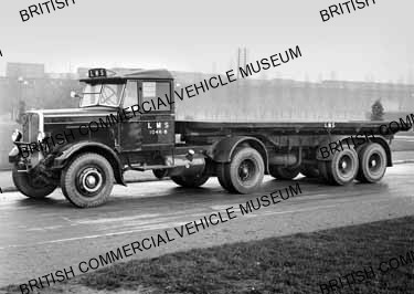 AEC Matador Mk.II n / c tractor unit / LMS (No. 1046-B) / AEB05673a