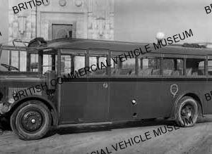 AEC Reliance / P Hearn (Pullman Saloon), London / AEB07157a