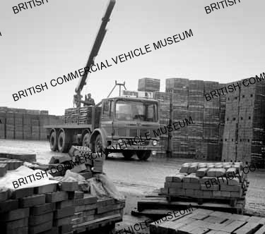 AEC Mammoth Major 8 / Butterley Brick Co. Ltd. / AEP39971a