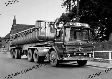AEC Mammoth Major tractor unit / Perry and Perry Ltd / AEP43752a