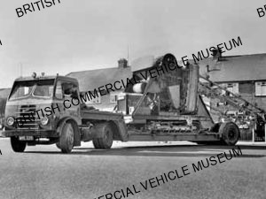 AEC Mandator tractor unit / Sindall, Cambridge / AEU0015a