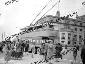 AEC / EE type 663 trolleybus / AEC demonstrator / AEU0030a
