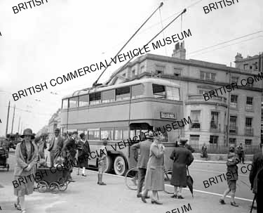 AEC / EE type 663 trolleybus / AEC demonstrator / AEU0030a