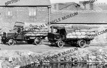 Leyland RAF type and steam wagon / UGBM Ltd, St Helens / L000786Aq