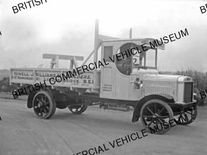 Leyland / Dropside lorry / L002545q