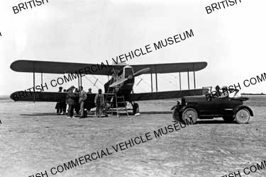 Trojan car and bi-plane / L003354q