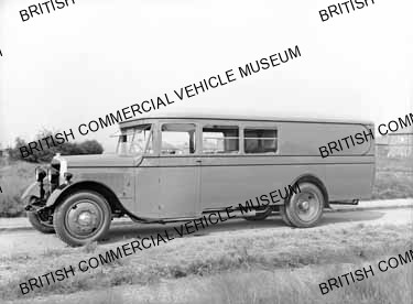 Leyland Lioness LC1 / Leyland shooting brake / L004495q