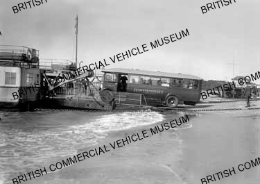 Leyland Lion LSC / Hants and Dorset / L005364a