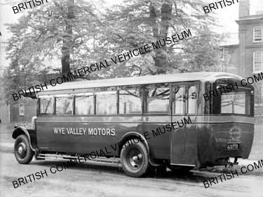Leyland Lion LT1 / Wye Valley Motors, Hereford / L007956q