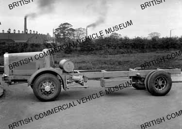 Leyland Llama / Leyland Motors / L010127a