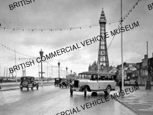 Leyland Cub / Wood (Seagull Coaches), Blackpool / L010246a