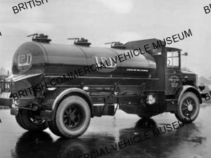 Leyland Buffalo TQ2 / Lancashire Petrol Deliveries, Preston / L010468a