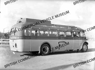 Leyland Tiger TS4 / Rear entrance coach / L012635q