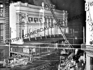 Leyland Fire Engine / Liverpool Fire Brigade / L013522a