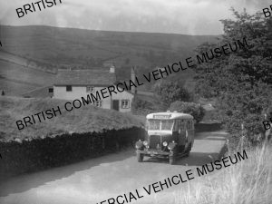 Leyland Cub KP2 / Single-deck bus / L014731q