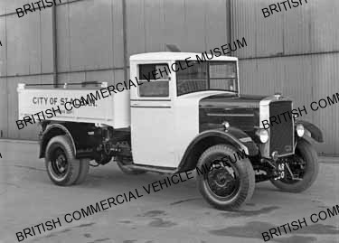 Leyland Cub TKG2 / Tipper / L015404q