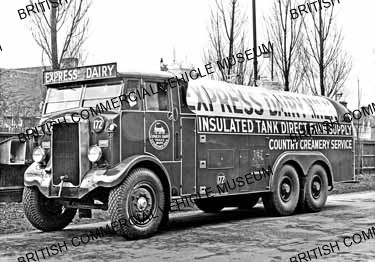 Leyland Hippo TSW8T / Express Dairies, 172 / L015456q