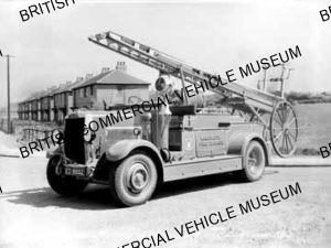 Leyland FT1 / Warrington Fire Brigade / L015891q