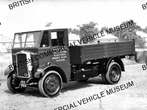 Leyland Cub SKG1 / Dropside lorry / L016139q