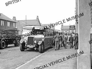 Leyland Tiger TS / Rear entrance coach / L016513q