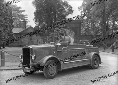 Leyland FK6 / Open fire engine / L018001q