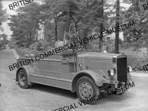 Leyland FK6 / Open fire engine / L018002q