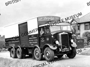 Leyland Octopus TEW / Box van / L018048q
