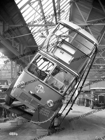 Leyland Trolleybus / London Passenger Transport / L018834