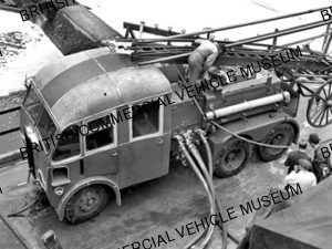 Leyland Fire Engine / I.C.I. / L024348a