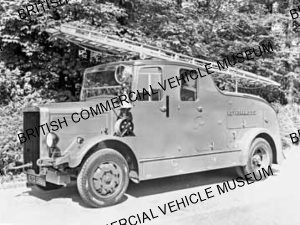 Leyland FK8 / Fire Engine / L025088q