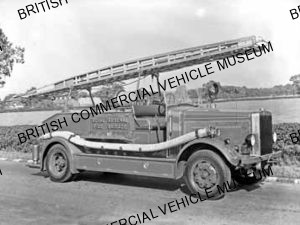 Leyland Cub FKT1 / Open Fire Engine / L025199q