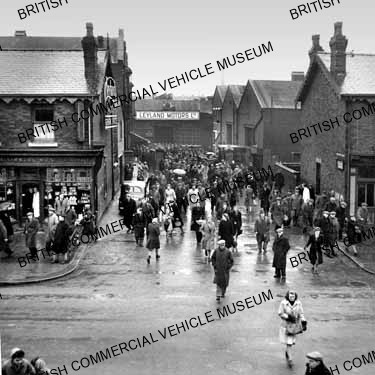 Workers leaving North Works / L030080a