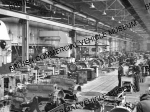 Leyland Engine Assembly Bay / L032352a