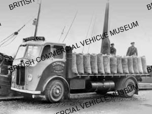 Leyland Beaver / F W Barlow, Lincoln / L034160a