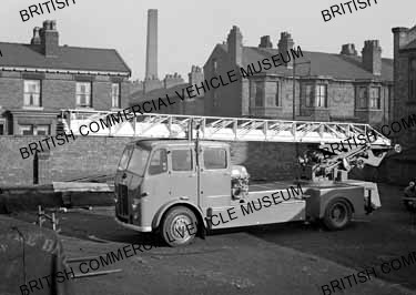 Leyland Beaver 12.B1 / Salford Fire Brigade / L043799a