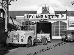 Leyland Titan PD2 / Edinburgh Corporation / L047978a