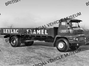 Leyland Super Comet / Leyland Paint and Varnish, 9 / L061860a