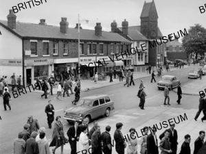 Leyland Motors employees / L075972a