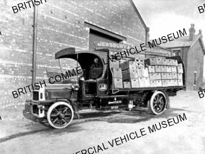 Leylandxtype / Flat lorry with top rail and tailboard / LB0702q