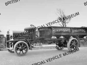 Leyland petrol lorry (n / c) / Hindhaugh's Wholemeal / LB0758a