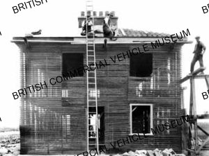 Erection of houses / LP00349q