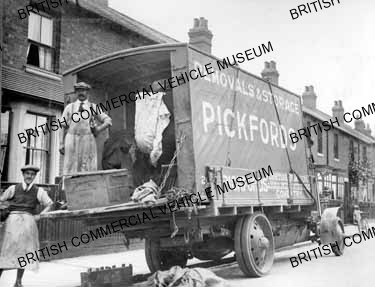 Leyland n / c lorry / Pickfords, Coventry / LPF0113q