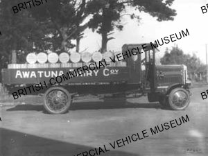 Leyland n / c lorry / Awatuna Dairy Co. / LPF0490