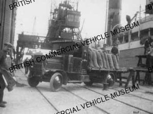 Leyland n / c lorry / Younger and Co Brewers / LPF0885