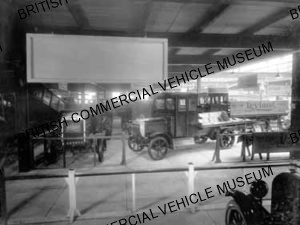 Leyland G8 and RAF type / Leyland Motors / LPF0912
