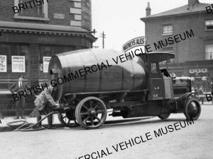 Leyland RAF type / Watneys Ales / LPF1174