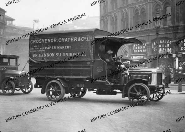 Leyland n / c lorry / Grosvenor, Chater and Co. Ltd., London EC1 / LPF1181