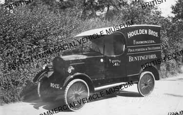 Trojan / Houlden Bros., Buntingford / LPF1376