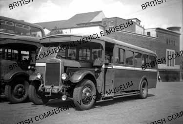 Leyland Lion LT2 / Crosville, D12 / MAT0012q