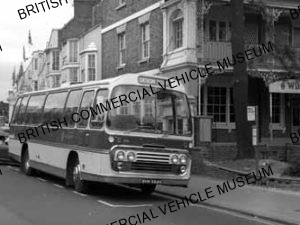 Bristol LH6L / United Automobile, 1084 / MAT0032q